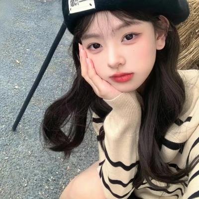 闪婚后成了隐藏首富的心尖宠